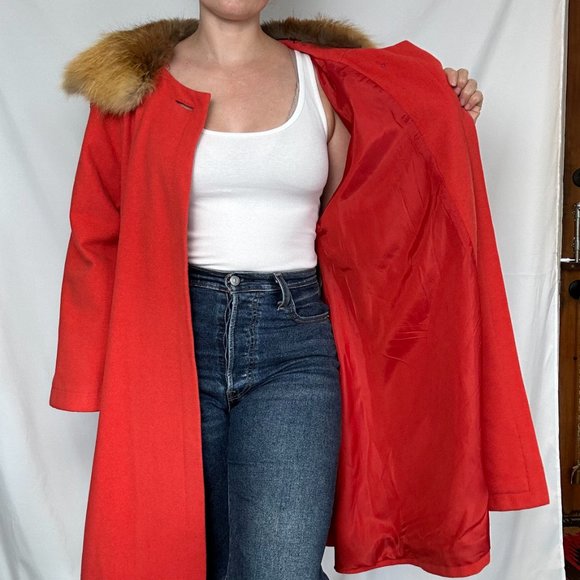 Vintage Red italian 60s swing wool coat with real fur collar S/M - Picture 6 of 9